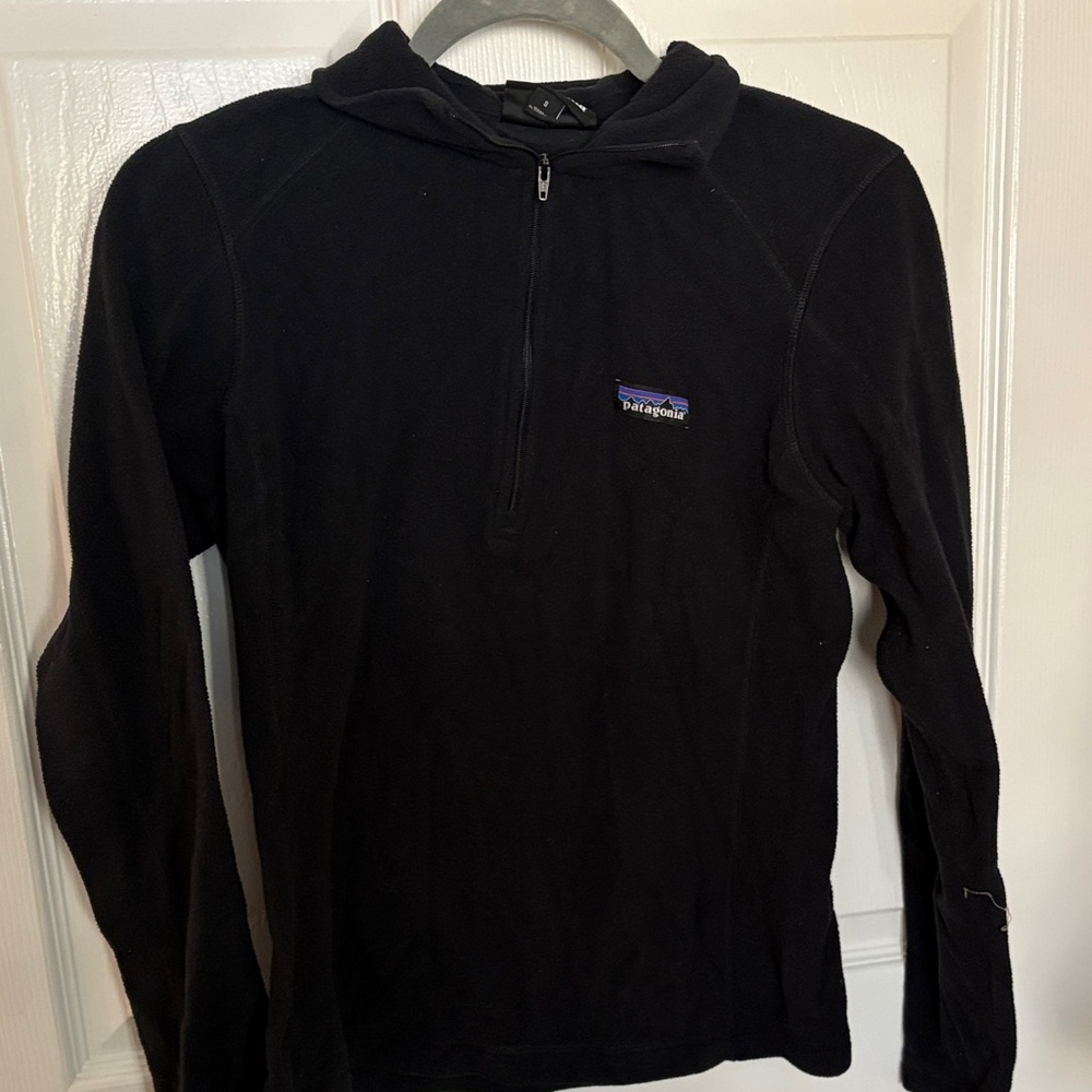 Patagonia women’s  Zip-Up Black Sweater